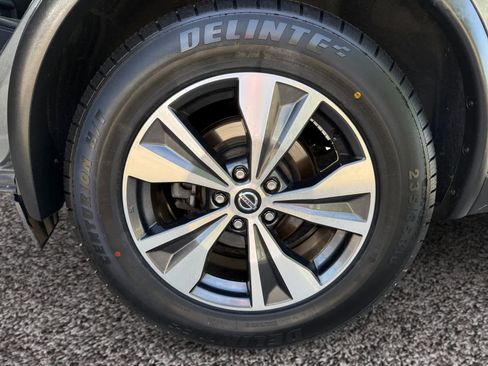Used 2021 Nissan Murano SV AWD/4WD image 9