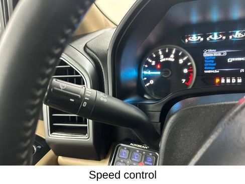 Used 2019 Ford F150 XLT w/ Equipment Group 302A Luxury AWD/4WD image 39
