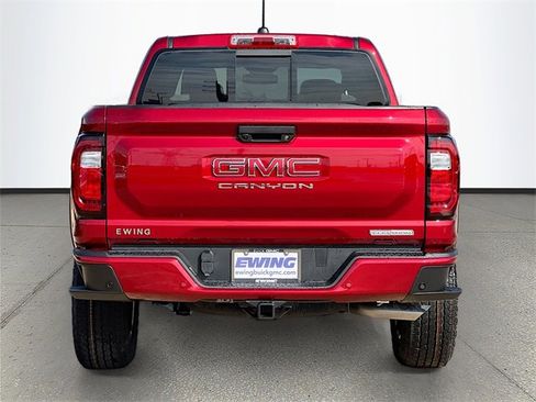 New 2026 GMC Canyon Elevation w/ Convenience Package image 5