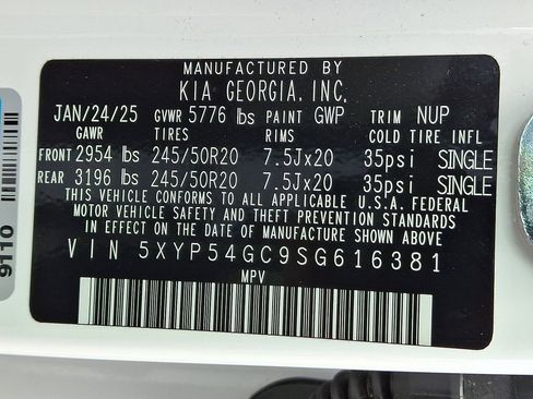 Used 2025 Kia Telluride SX w/ SX Captain's Chair Package image 30