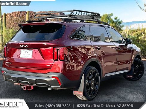 Used 2024 Kia Sorento SX Prestige w/ Olive Brown Leather Package AWD/4WD image 2