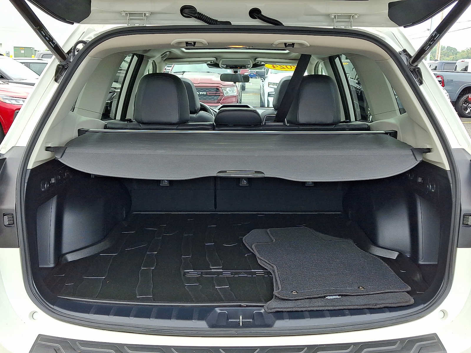 Used 2024 Subaru Forester Limited AWD/4WD image 31
