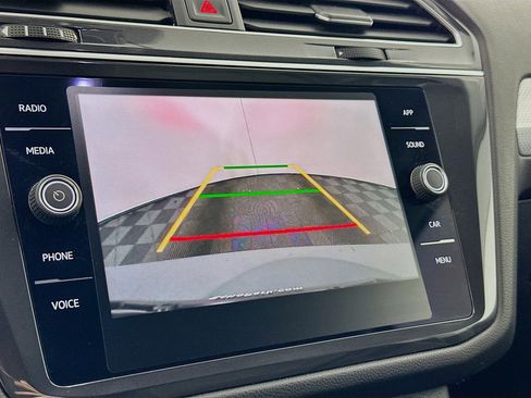 Used 2024 Volkswagen Tiguan S image 22