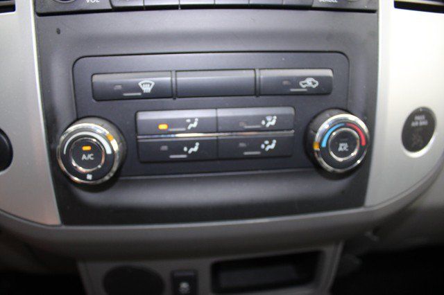 Used 2015 Nissan Frontier SV RWD image 28