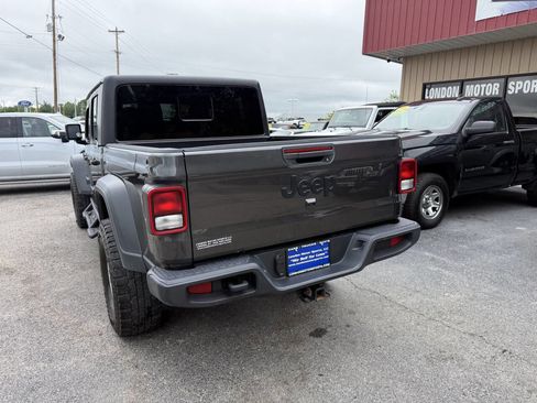 Used 2020 Jeep Gladiator Sport w/ Quick Order Package 24S AWD/4WD image 5