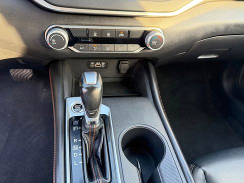 Used 2022 Nissan Altima 2.5 SR FWD image 13