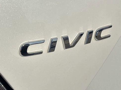 Used 2021 Honda Civic Sport image 8