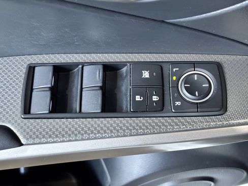 Used 2017 Lexus IS 200t image 13