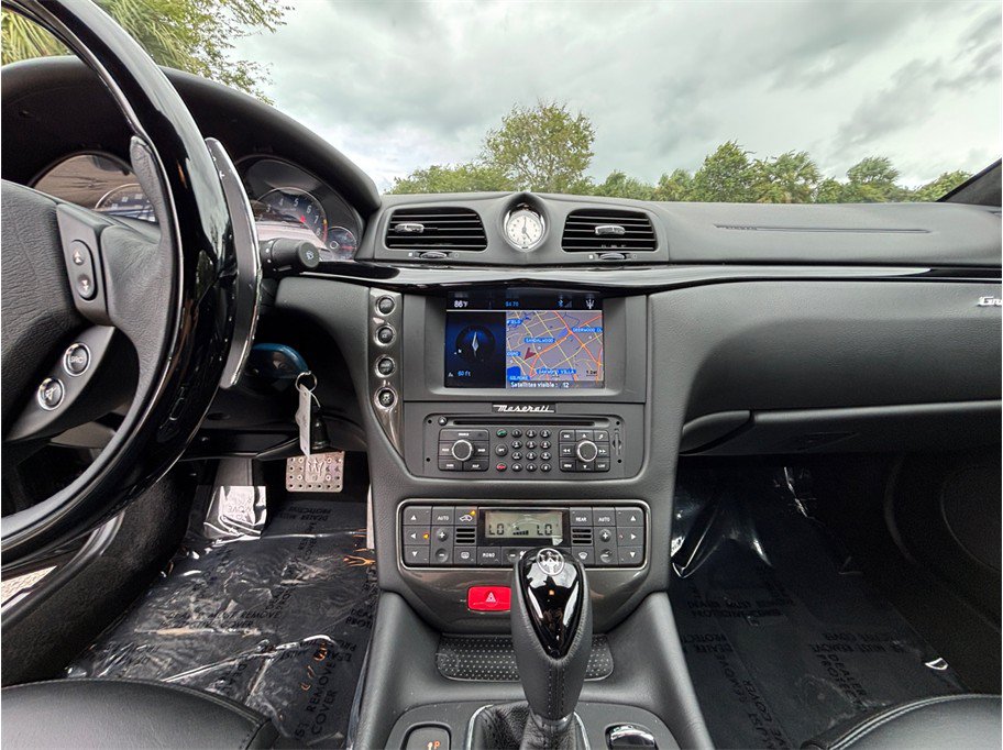 Used 2014 Maserati GranTurismo Sport RWD image 11