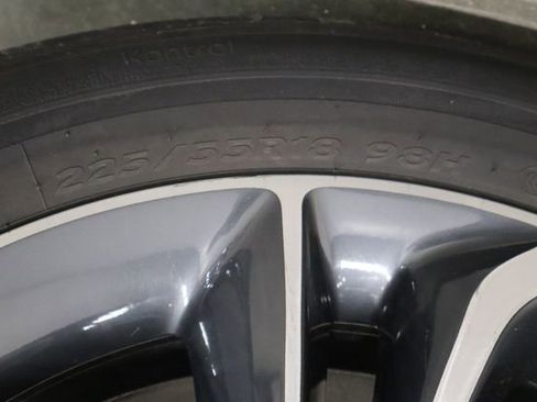 Used 2020 Buick Encore GX Select FWD image 39
