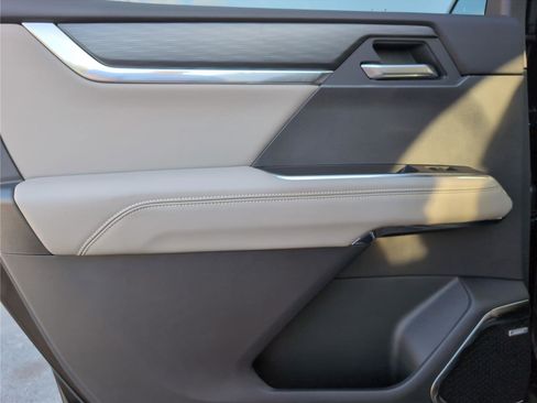 New 2026 GMC Acadia Elevation w/ Elevation Premium Package image 20