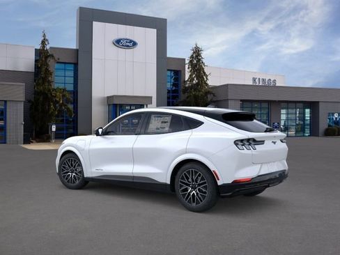 Used 2025 Ford Mustang Mach-E Premium AWD/4WD image 4