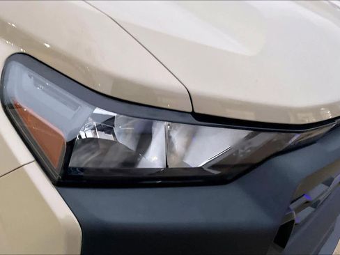 Certified 2023 Chevrolet Colorado W/T image 26