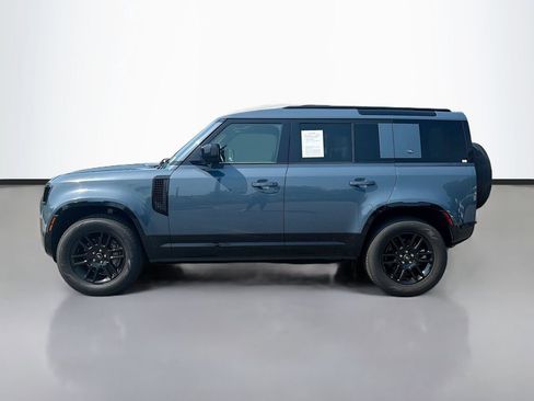 Used 2022 Land Rover Defender 110 X-Dynamic SE AWD/4WD image 6