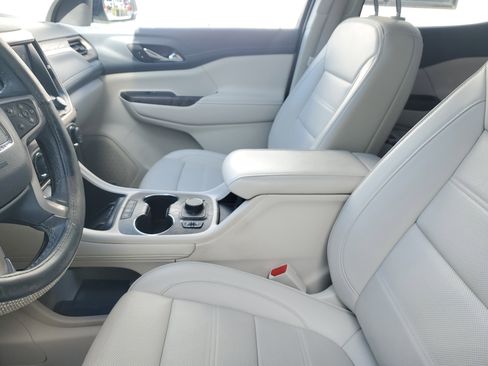 Used 2023 GMC Acadia Denali w/ Denali Ultimate Package image 10