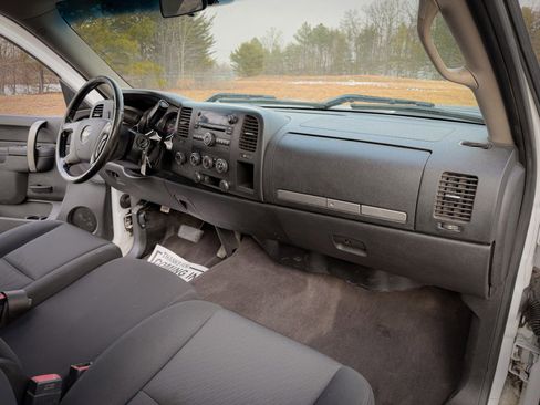 Used 2012 Chevrolet Silverado 3500 LT image 19