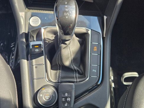 New 2026 Volkswagen Taos SEL AWD/4WD image 21