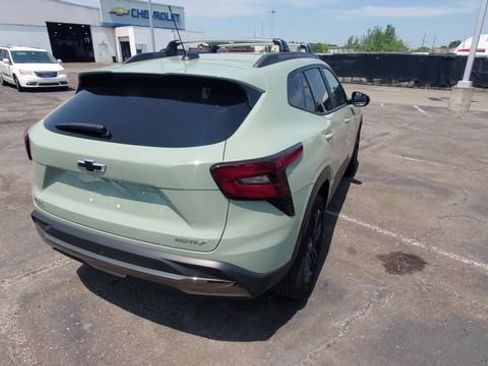 Used 2025 Chevrolet Trax ACTIV w/ Driver Confidence Package FWD image 8