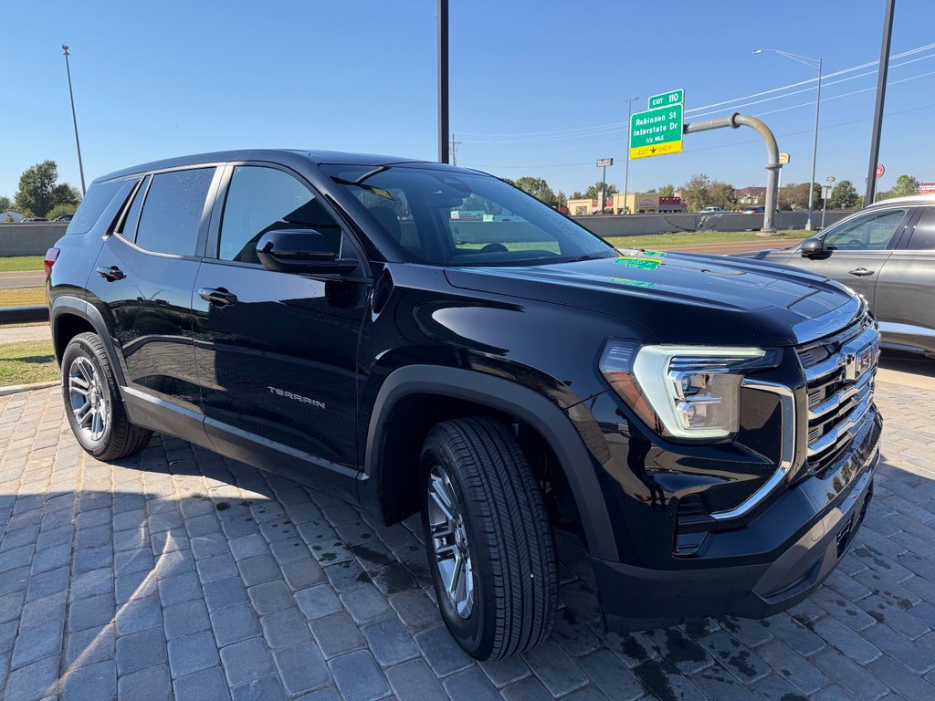 Used 2026 GMC Terrain Elevation FWD image 7