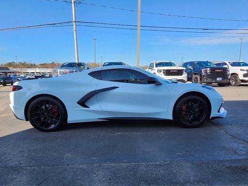Used 2023 Chevrolet Corvette Stingray Preferred Cpe w/ Z51 Performance Package RWD image 6