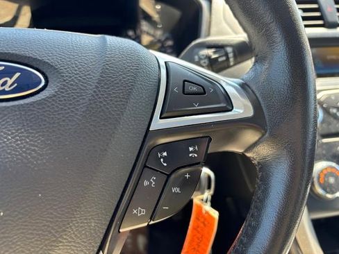 Used 2015 Ford Fusion SE w/ Equipment Group 202A FWD image 21