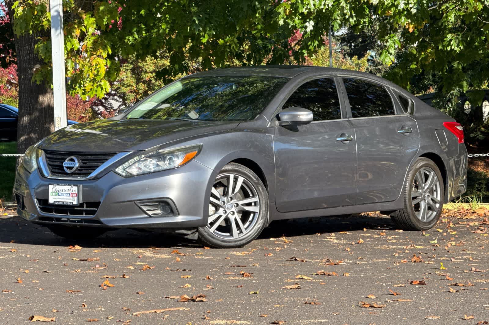Used 2018 Nissan Altima 3.5 SL FWD image 1