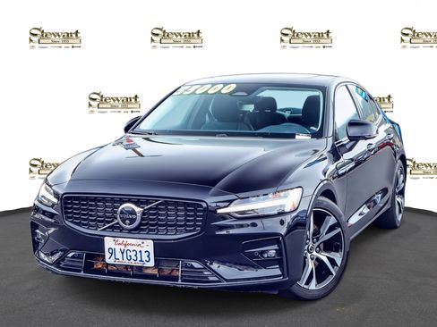Used 2024 Volvo S60 B5 Plus AWD/4WD image 1