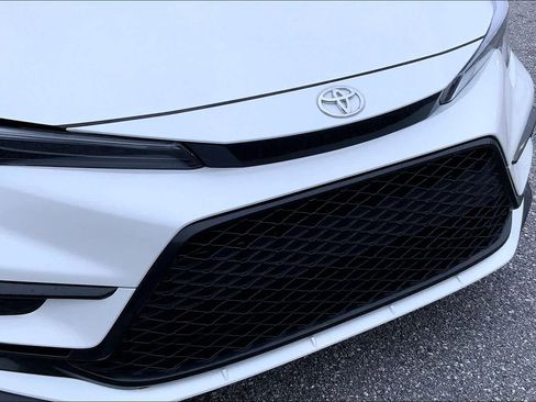 Used 2024 Toyota Corolla SE image 28