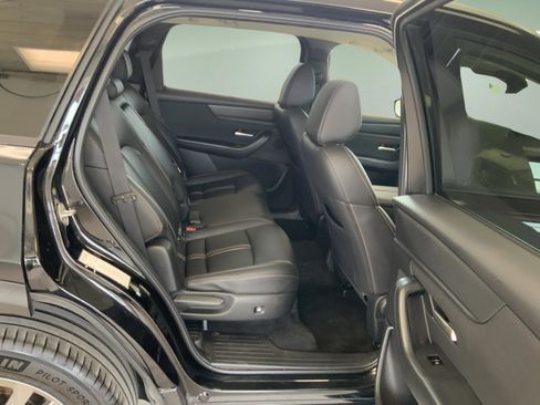 Used 2024 MAZDA CX-90 3.3 Turbo w/ Select Package AWD/4WD image 18