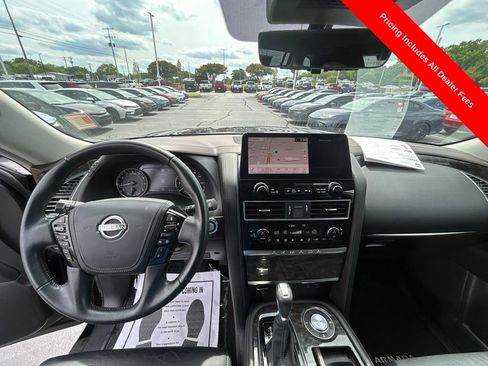 Used 2023 Nissan Armada Platinum w/ Captain's Chairs Package RWD image 6