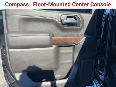 Used 2020 GMC Sierra 1500 SLT w/ SLT Premium Plus Package image 39