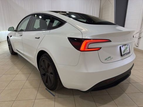 Used 2025 Tesla Model 3 Long Range RWD image 3