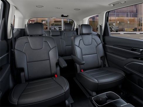 New 2025 Kia Telluride S image 16