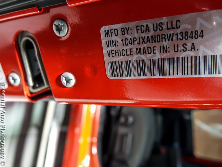 Used 2024 Jeep Wrangler Sport AWD/4WD image 28