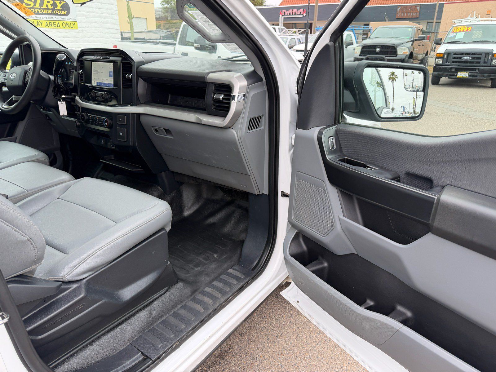 Used 2022 Ford F150 XL w/ Equipment Group 101A High RWD image 9