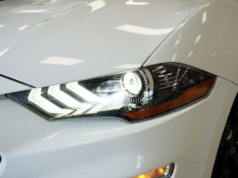 Used 2018 Ford Mustang Premium w/ Equipment Group 201A image 23