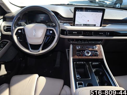 Used 2020 Lincoln Aviator Reserve w/ Equipment Group 202A image 17
