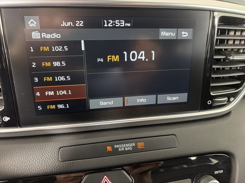 Used 2022 Kia Sportage EX AWD/4WD image 22
