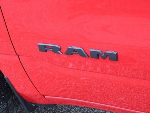 Used 2021 RAM 1500 Big Horn image 14