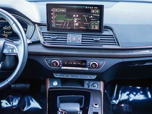 Used 2023 Audi Q5 2.0T Premium Plus w/ Premium Plus Package image 15