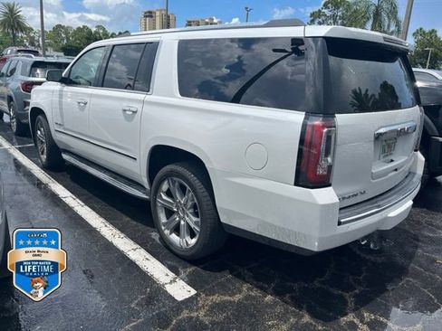 Used 2018 GMC Yukon XL Denali w/ Open Road Package RWD image 3