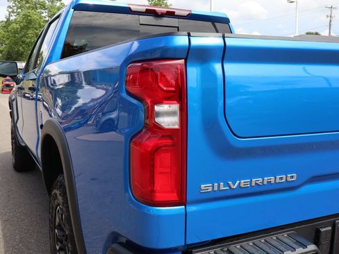 Used 2026 Chevrolet Silverado 1500 ZR2 AWD/4WD image 36