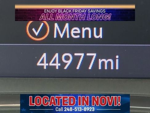 Used 2023 Chevrolet Traverse LT w/ LT Premium Package image 28