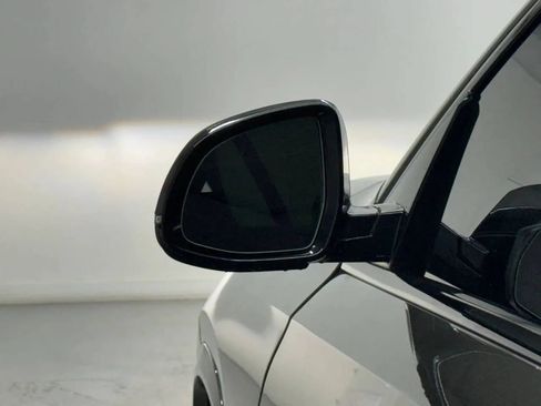 Used 2023 BMW X6 xDrive40i w/ M Sport Package AWD/4WD image 42