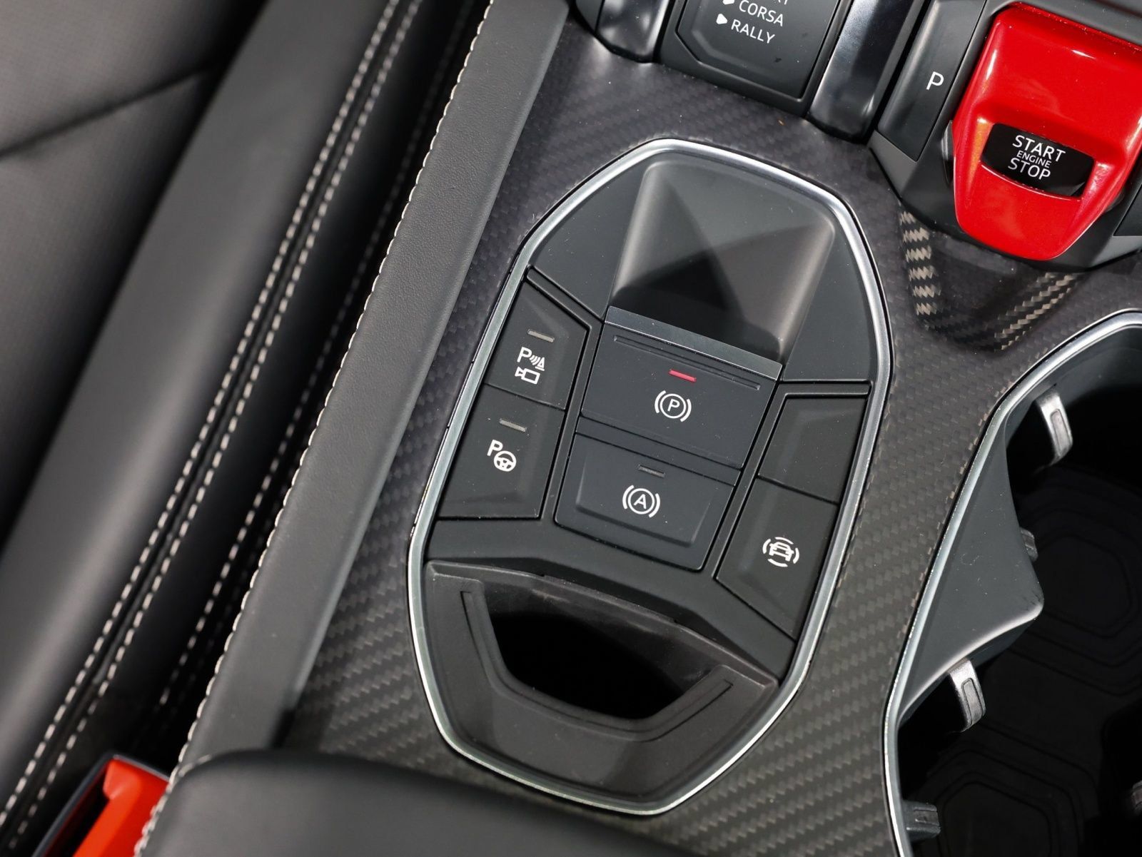 Used 2023 Lamborghini Urus Performante AWD/4WD image 47
