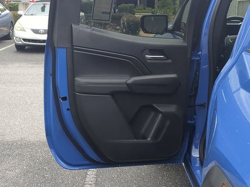 New 2026 GMC Canyon Elevation w/ Convenience Package image 35