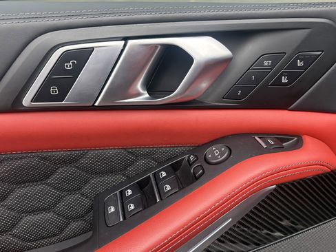 Used 2022 BMW X5 M w/ Competition Package 2 image 17