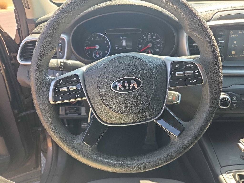 Used 2019 Kia Sorento FWD image 15