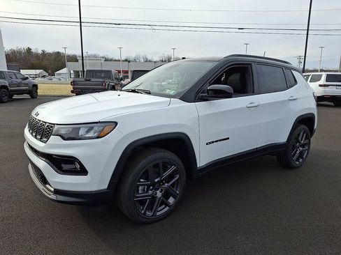 New 2026 Jeep Compass Limited w/ Sun, Sound & Navigation Group image 6