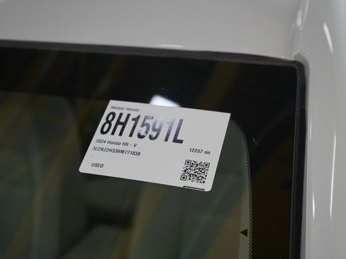 Used 2024 Honda HR-V LX image 29